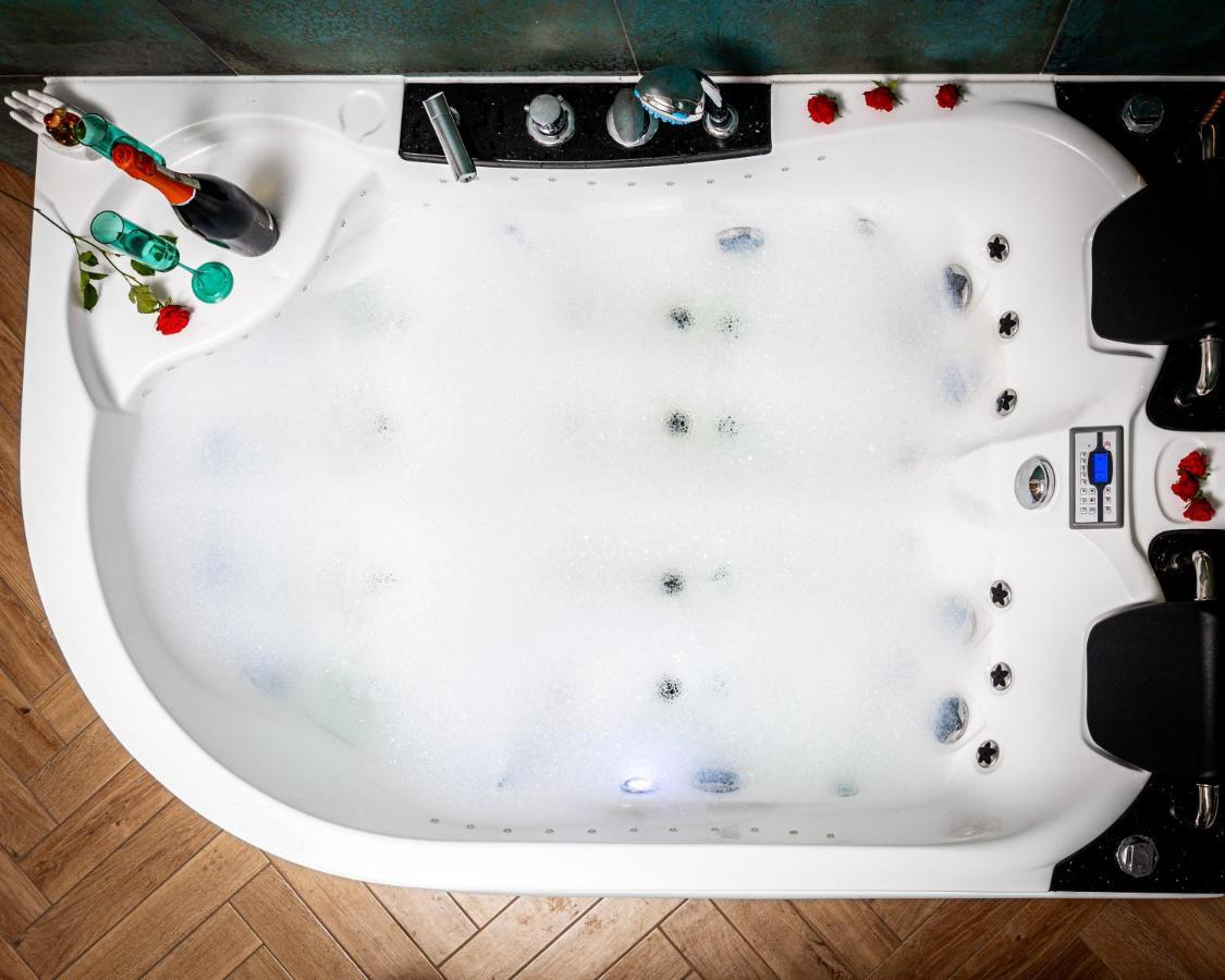 Jacuzzi & Bike Apartment, Krakov Exteriér fotografie