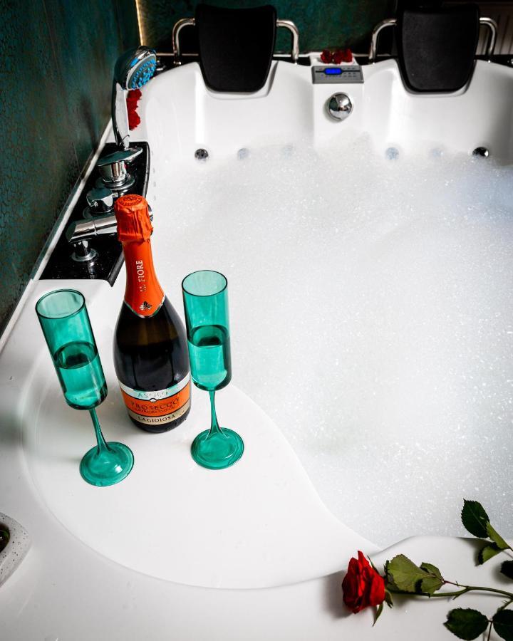 Jacuzzi & Bike Apartment, Krakov Exteriér fotografie